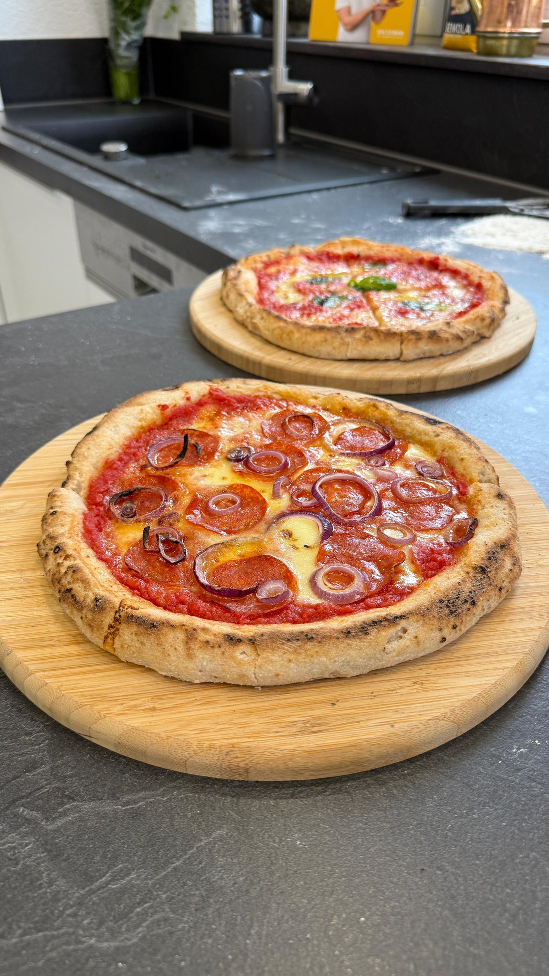 Glutenfreie Pizza – außen kross, innen luftig! 🍕